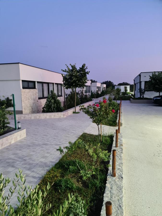 Imperial Resort Ulcinj Bagian luar foto