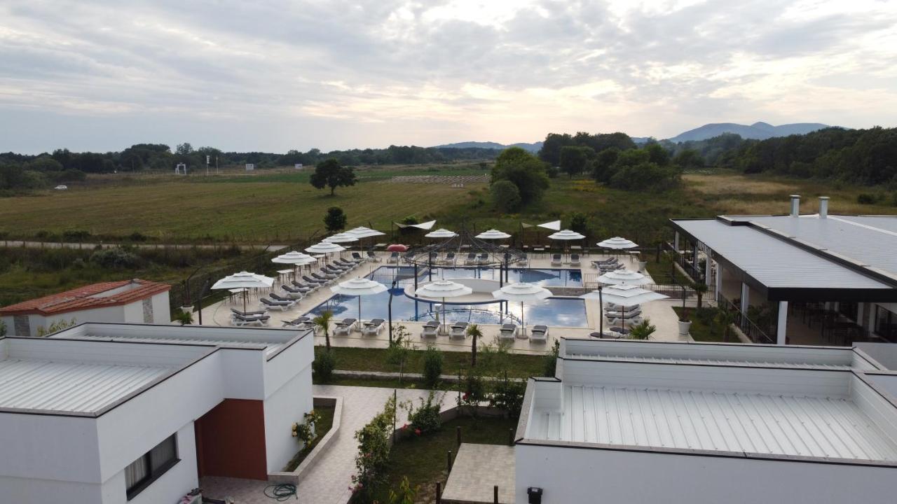 Imperial Resort Ulcinj Bagian luar foto