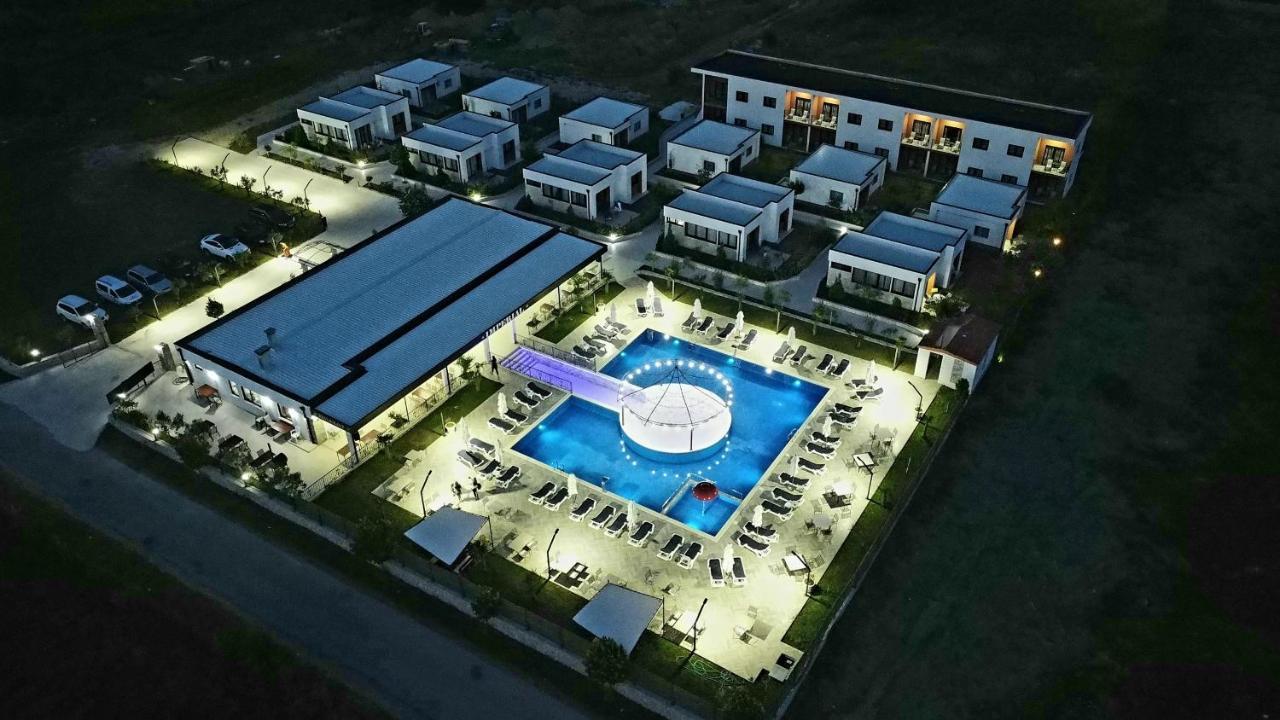 Imperial Resort Ulcinj Bagian luar foto