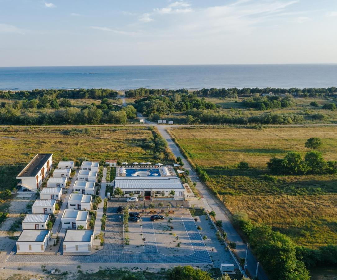 Imperial Resort Ulcinj Bagian luar foto